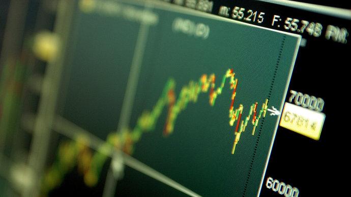 Lucro das empresas de capital aberto no Brasil cai 87,2% em 2015