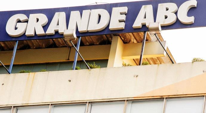 Empresário envolvido no caso Celso Daniel usou dinheiro do petrolão para comprar jornal, diz MPF