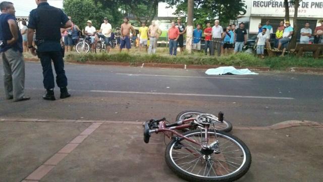 Câmera de segurança flagra momento em que homem é atropelado em Dourados