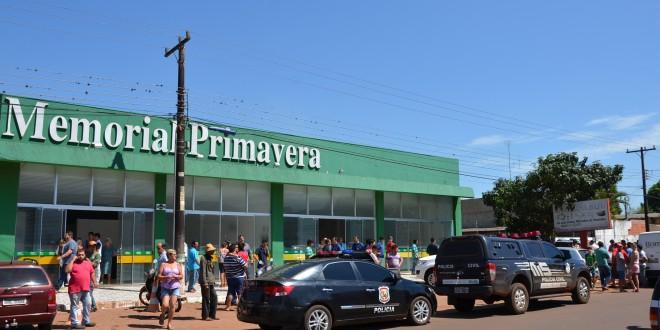 Família enterra com proteção policial homem executado no velório de irmão