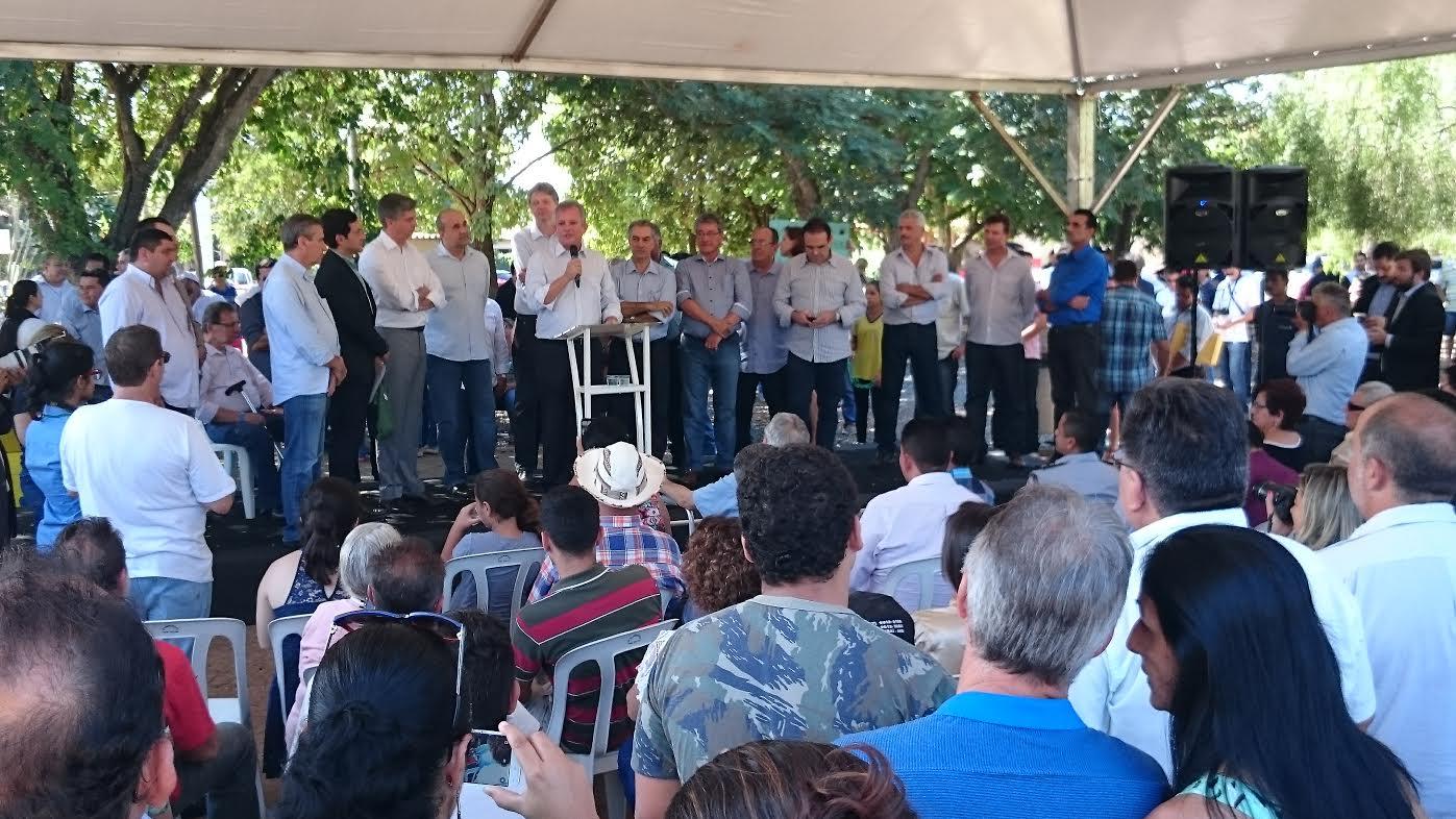 Ministro lança tecnologia de voz e dados 3G em Bonito