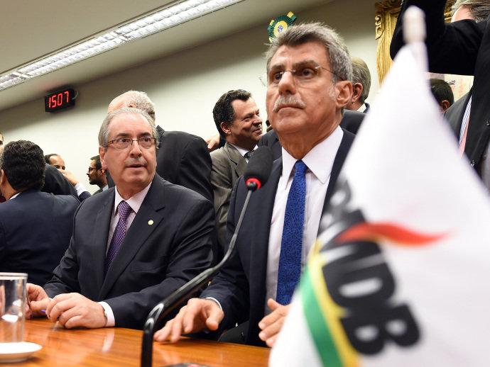 Presidente do PMDB já negocia cargos para compor eventual governo Temer