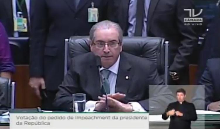 AO VIVO: Câmara vota destino de Dilma
