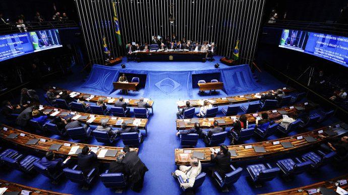 Senado tem ampla maioria para afastar Dilma, mas faltam votos para condenação