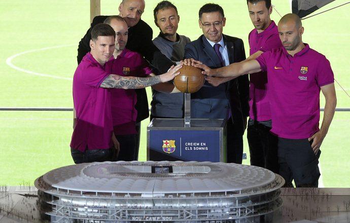 Barcelona apresenta maquete do novo Camp Nou