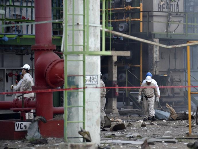 Sobe para 24 o número de mortos em explosão de usina no México