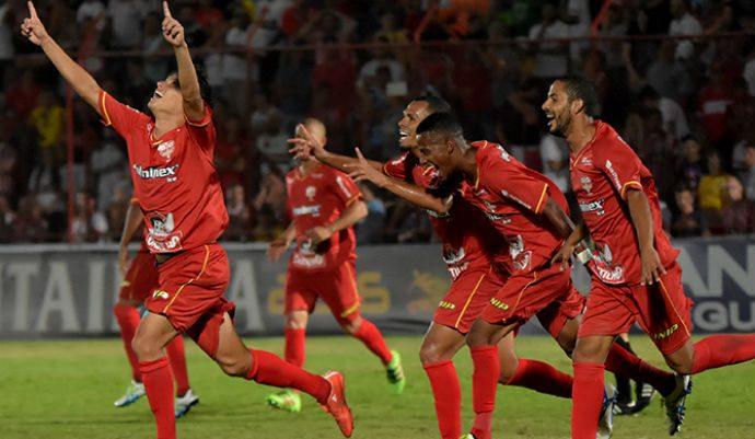 Audax vence nos pênaltis e elimina Corinthians do Paulista