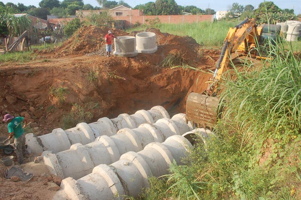 Em plena crise, Caracol se torna um canteiro de obras