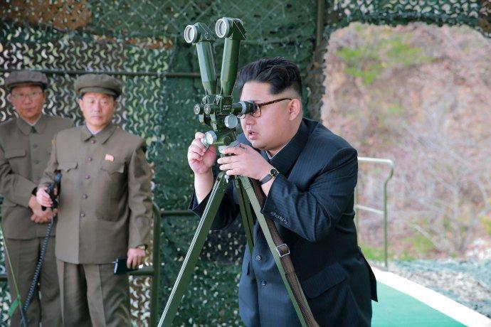Coreia do Norte volta a lançar míssil de médio alcance sem sucesso