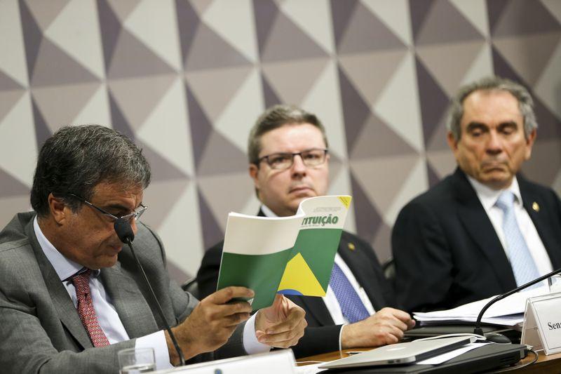 Comissão do Impeachment ouve hoje defesa da presidente