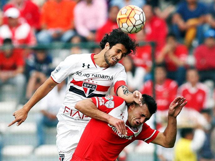São Paulo perde do Toluca, mas avança na Libertadores