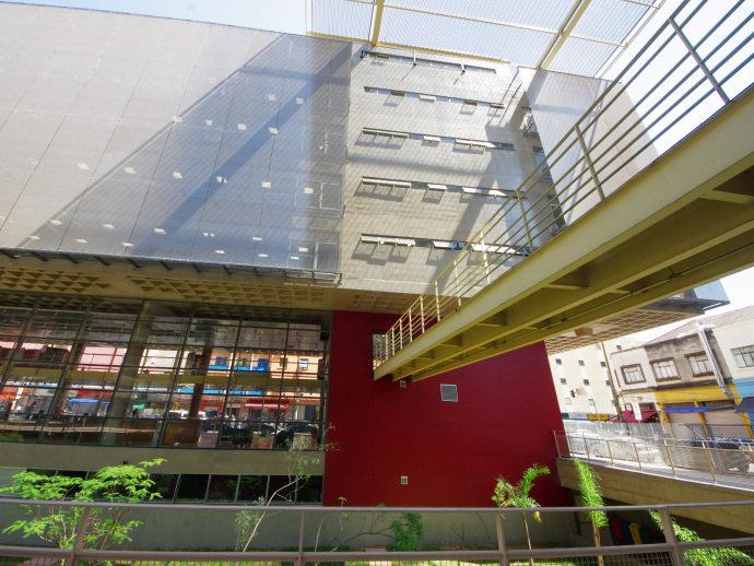 PM prende cinco jovens por suspeita de furto de equipamentos do Centro Paula Souza