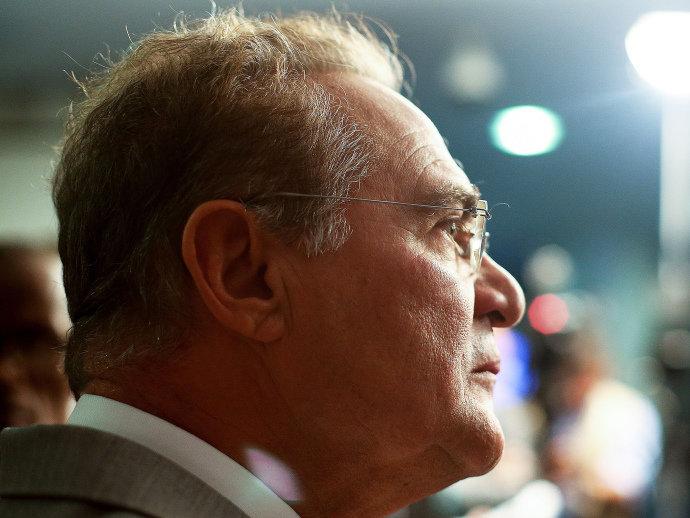 Renan voa para Brasília e vai avaliar impacto da anulação do impeachment