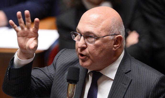 Ministro francês admite “conduta inapropriada” com uma jornalista, após denúncias de assédio