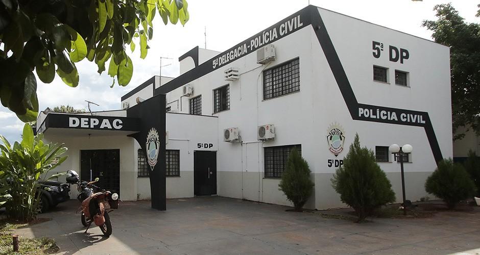 Neto mata avó e desova corpo na saída para São Paulo