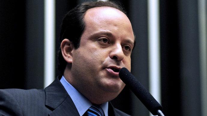 Aliado de Cunha será líder do governo Temer na Câmara