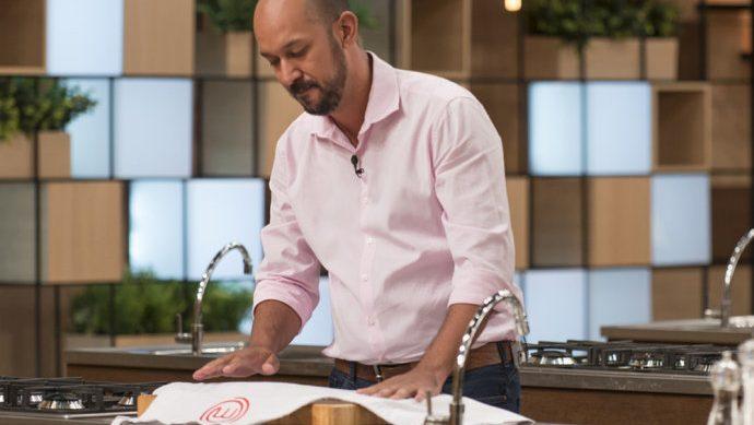'MasterChef Brasil' elimina dois participantes no mesmo episódio