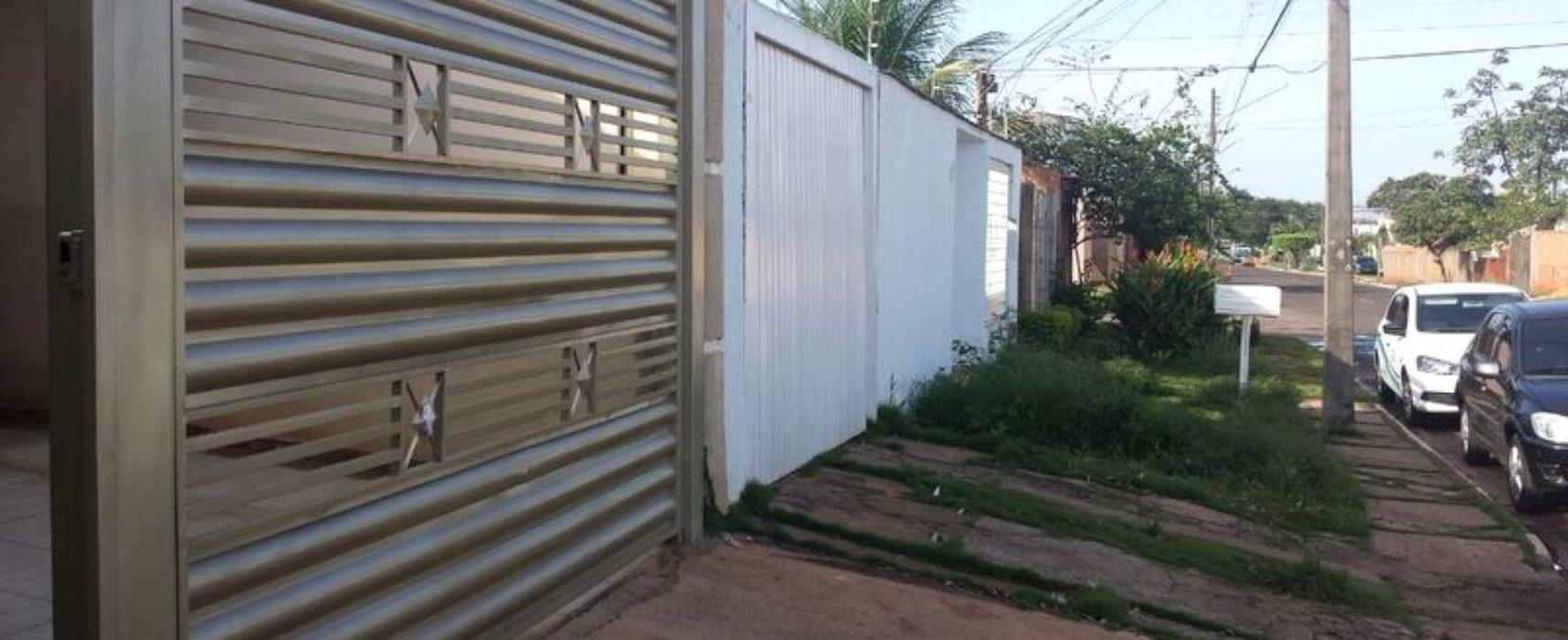 Família é feita refém durante assalto em bairro da capital