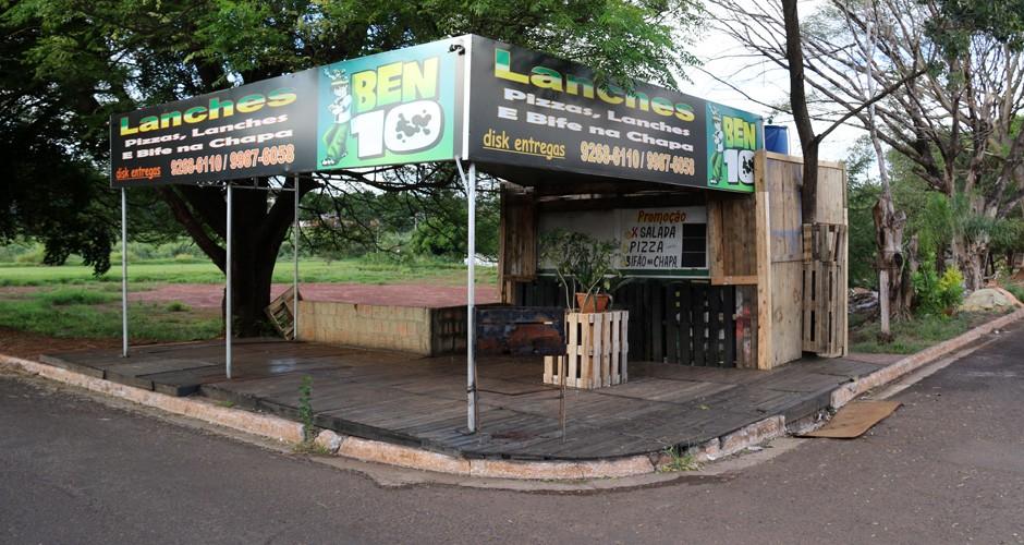 Assaltante é morto por vítima em lanchonete