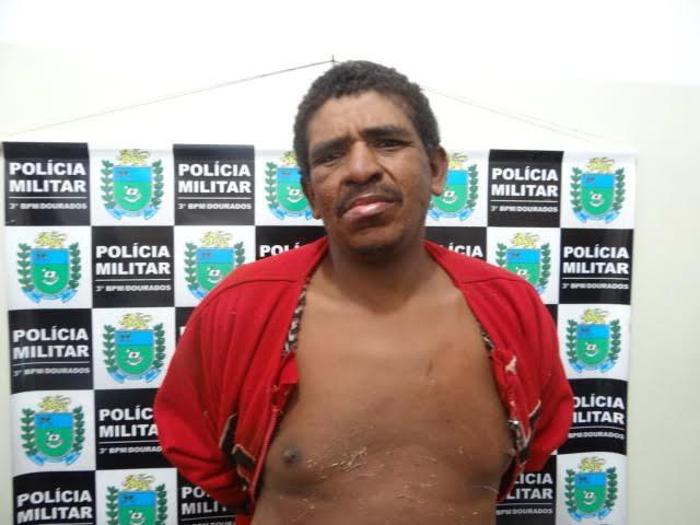 Após furtar galinhas de aviário homem vai preso