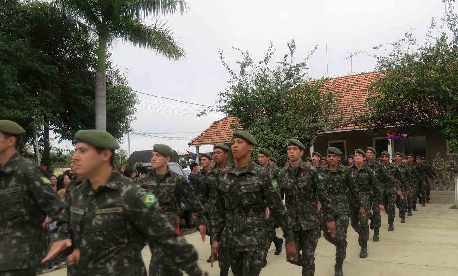 74 novos combatentes recebem Boina Verde-Oliva em Murtinho
