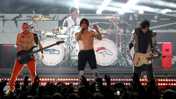 Red Hot Chili Peppers lança faixa título do seu novo álbum; ouça