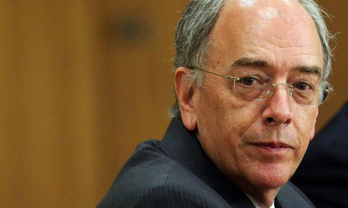 Governo não vai mais controlar preço da gasolina