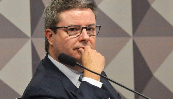 Senado vota nova fase do impeachment em 12 de julho, diz relator