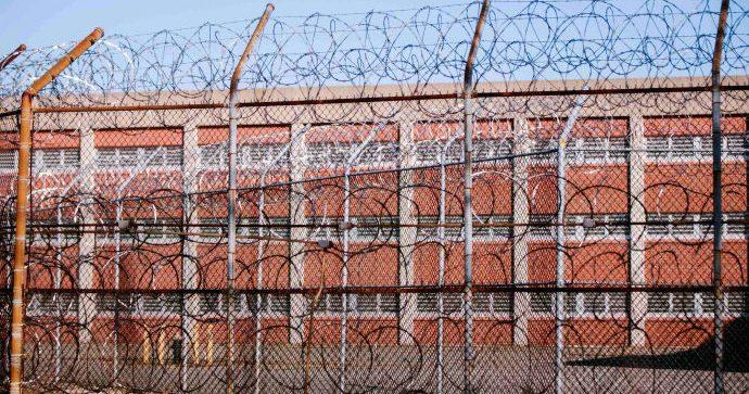 Homem passa 5 meses em prisão nos EUA porque não sabia que a fiança era 2 dólares
