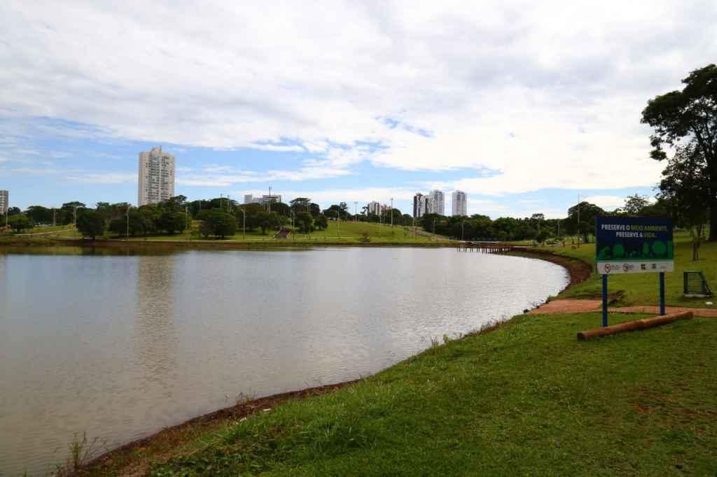 Nova licitação: Lago do Parque das Nações passará por obra e nível da água deve cair de novo