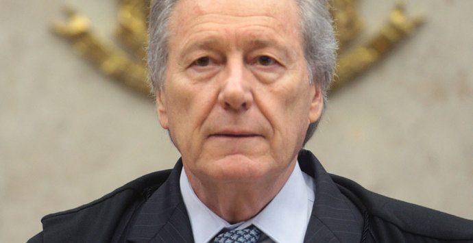 Lewandowski nega recurso para cancelar sessão da comissão do impeachment