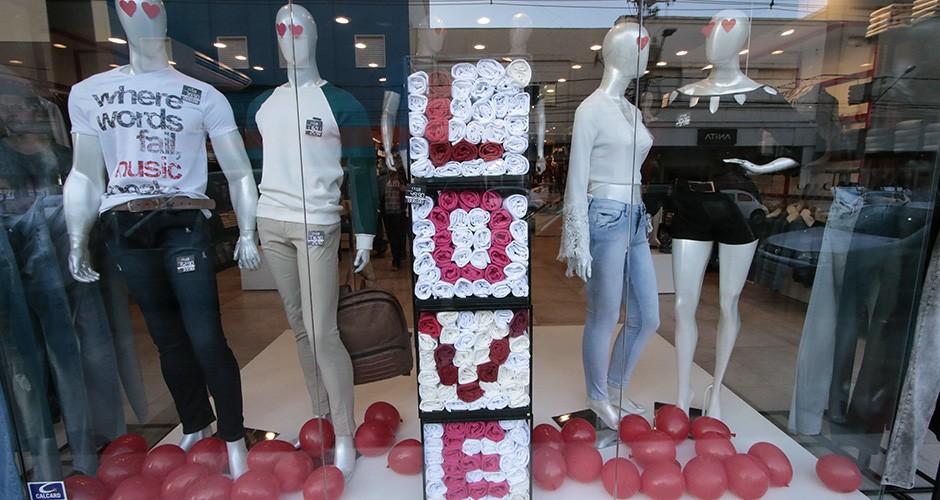 Confiança dos comerciantes é menor desde 2015