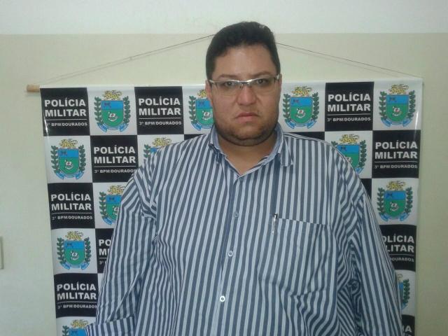 Comerciante é flagrado em estande de tiro de quartel e vai preso por porte ilegal de arma