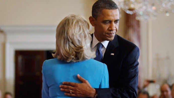 Obama anuncia apoio oficial a Hillary como candidata à Presidência