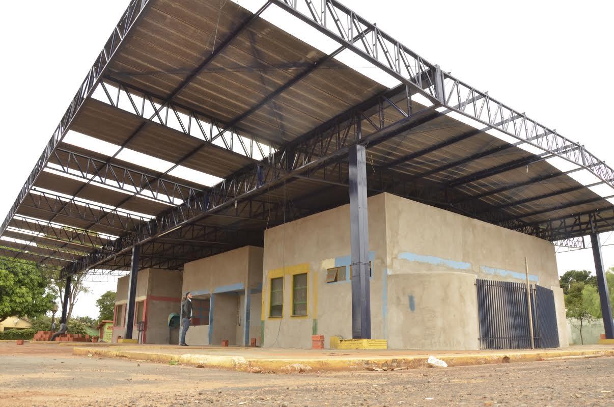 Obras de reforma na rodoviária são retomadas em Jardim