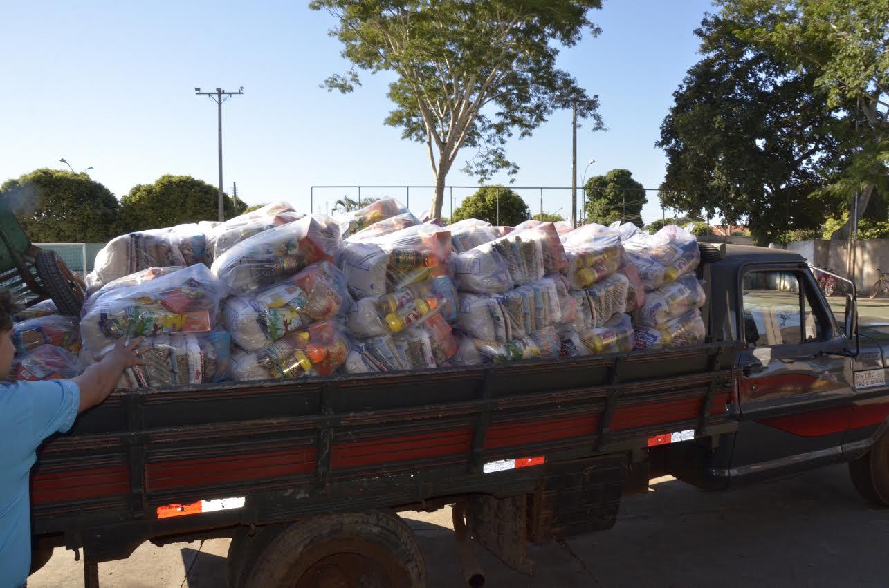 Prefeitura de Jardim realiza entrega de 200 cestas pelo CRAS