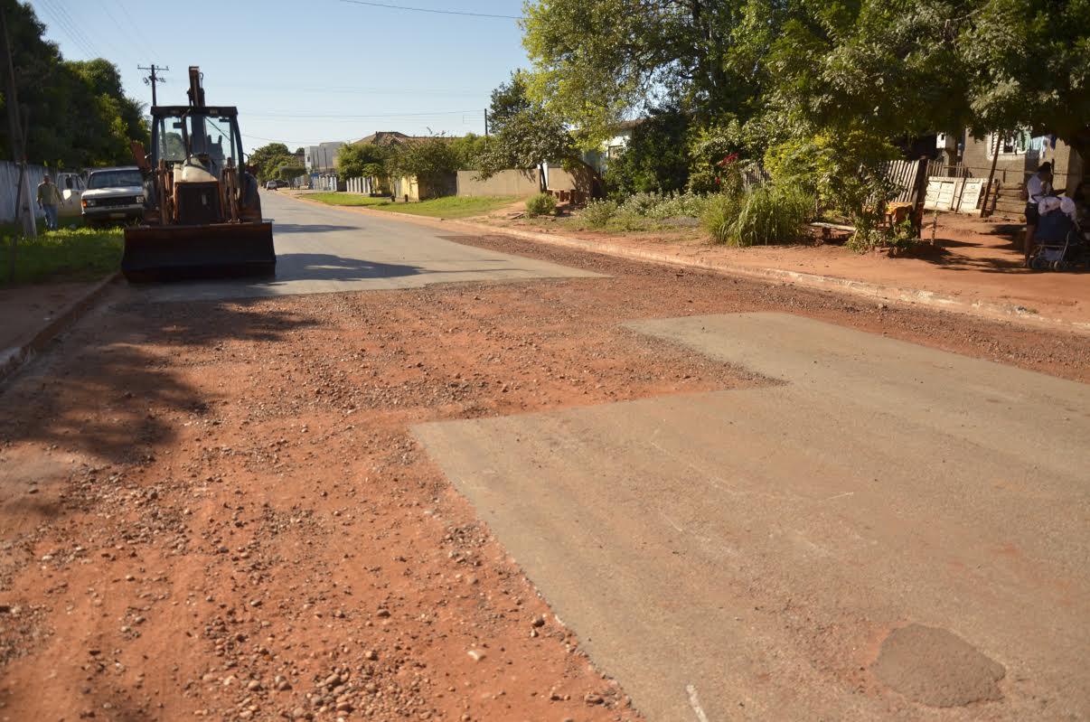 Jardim realiza obras de recuperação dos danos causados pelas últimas chuvas