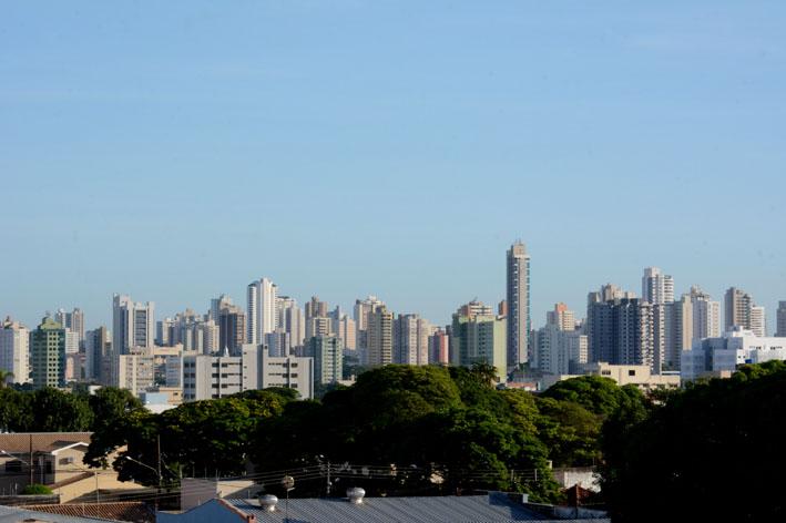 Domingo é de sol, mas pode chover no decorrer do dia