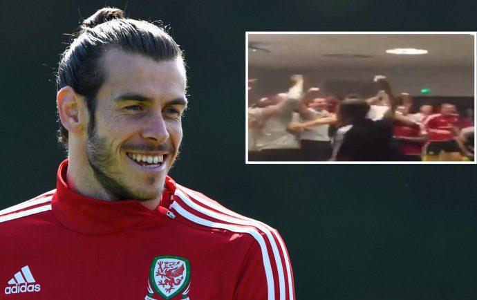 Jogadores de Gales celebram vexame inglês na Euro