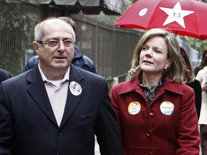 Apartamento não tem foro, diz juiz que autorizou busca e apreensão contra Paulo Bernardo