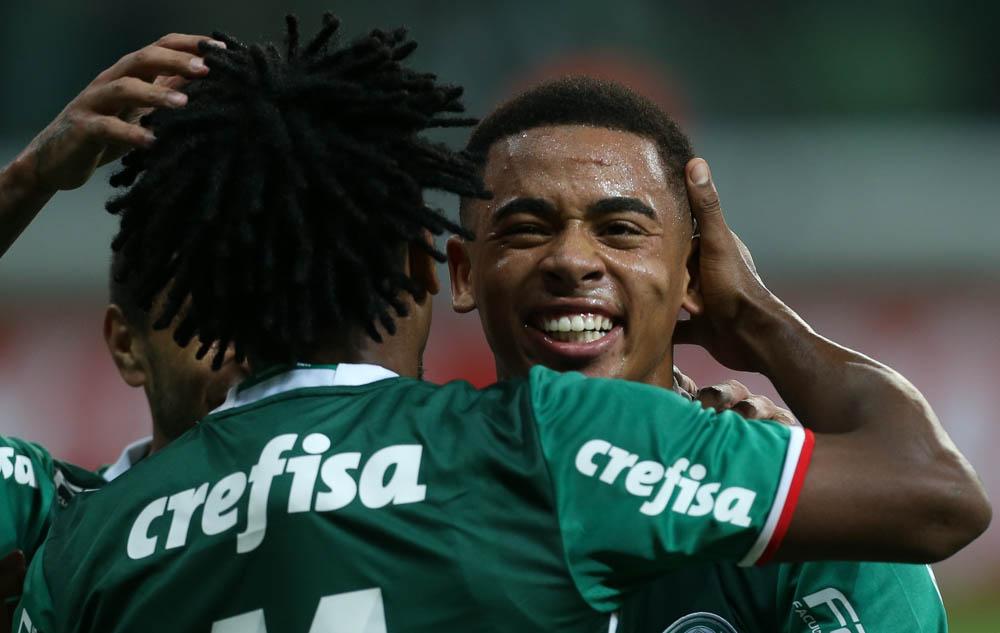 Real Madrid quer Gabriel Jesus e oferecerá R$ 125 milhões, diz jornal