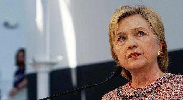 Hillary Clinton é interrogada pelo FBI sobre servidor de e-mails privado