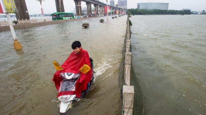 Temporada de chuvas na China mata 180 pessoas