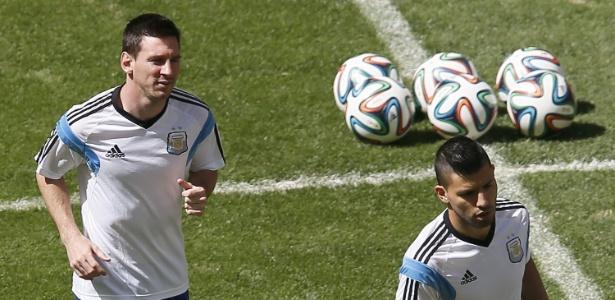 Pai diz que Aguero deve deixar seleção argentina se Messi não voltar