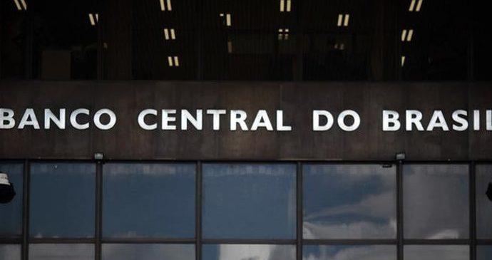 Temer nomeia quatro novos diretores para o Banco Central