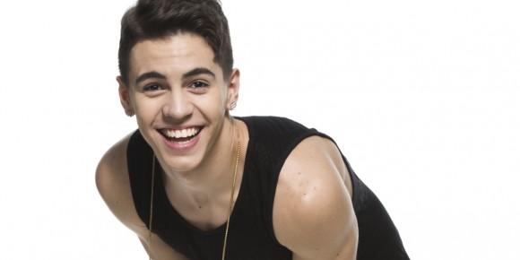 Troféu Joinha: Biel comete infração de trânsito - e posta no Snapchat