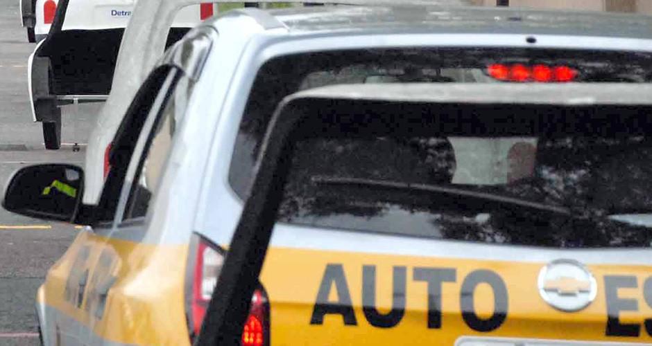 Autoescolas poderão ter preços regulados no estado