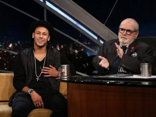 Neymar diz que gosta de farra e não assiste futebol