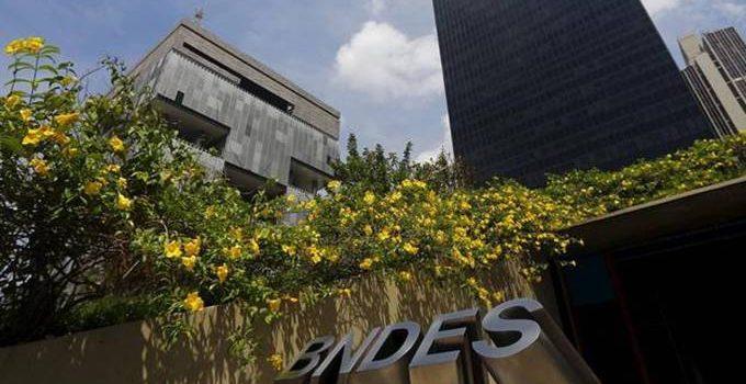 Bancos públicos financiaram 83% da infraestrutura