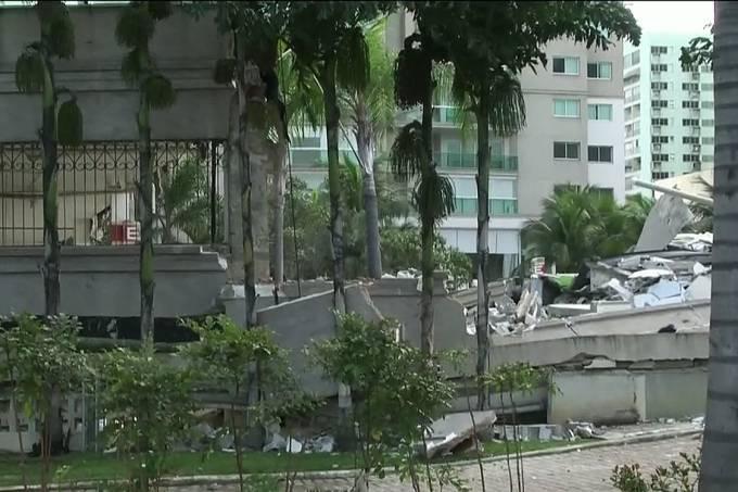 Desabamento em condomínio de luxo fere 4 em Vitória